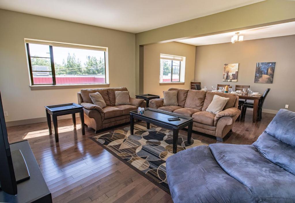 Selkirk Snug By Revelstoke Vacations 아파트 외부 사진